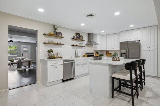 2519 Highwood Drive, Dallas, TX 75228