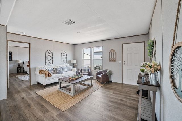 300 Huddleston Road, Sunset, TX 76270