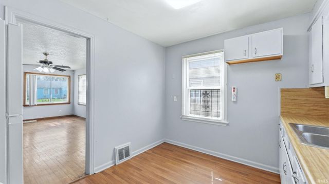 4416 Standish Drive, Fort Wayne, IN 46806