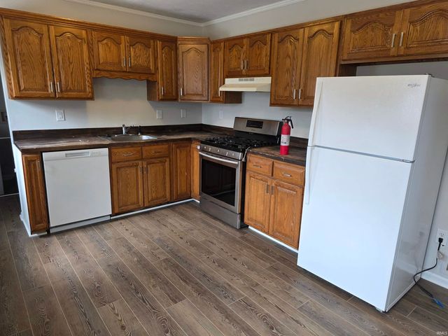 1523 W 8th Street, Bloomington, IN 47404