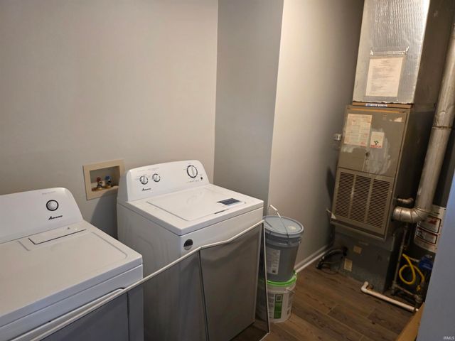 1523 W 8th Street, Bloomington, IN 47404