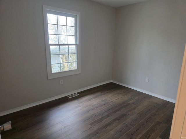 1523 W 8th Street, Bloomington, IN 47404