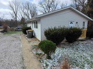 1523 W 8th Street, Bloomington, IN 47404