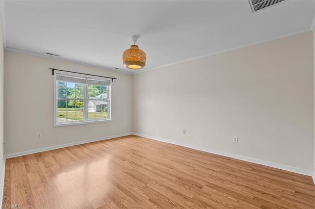 181 Stonehaven Court, Reidsville, NC 27320