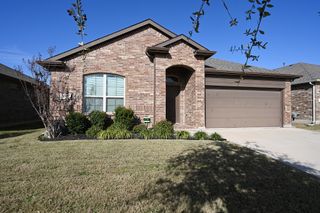 228 Red Fox Lane, Denton, TX 76210