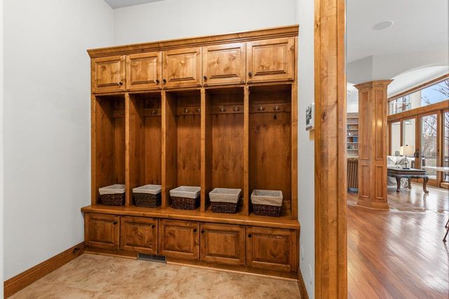 19043 Vogel Farm Trail, Eden Prairie, MN 55347