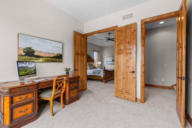 19043 Vogel Farm Trail, Eden Prairie, MN 55347