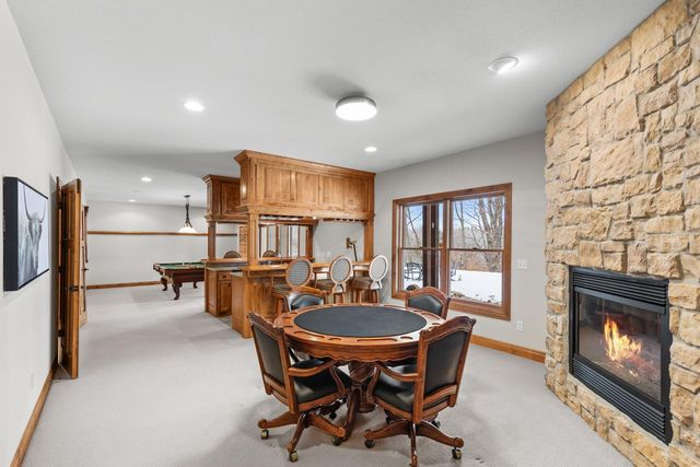 19043 Vogel Farm Trail, Eden Prairie, MN 55347