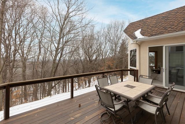 19043 Vogel Farm Trail, Eden Prairie, MN 55347