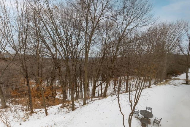 19043 Vogel Farm Trail, Eden Prairie, MN 55347