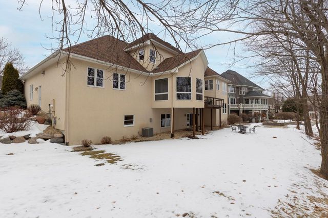 19043 Vogel Farm Trail, Eden Prairie, MN 55347