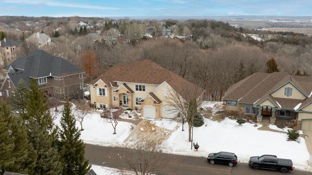 19043 Vogel Farm Trail, Eden Prairie, MN 55347