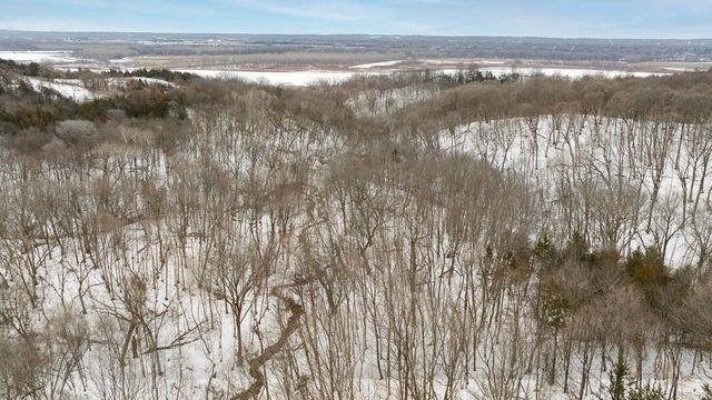 19043 Vogel Farm Trail, Eden Prairie, MN 55347