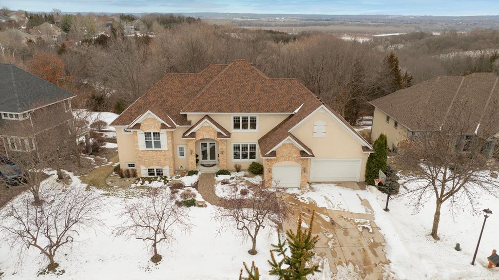 19043 Vogel Farm Trail, Eden Prairie, MN 55347