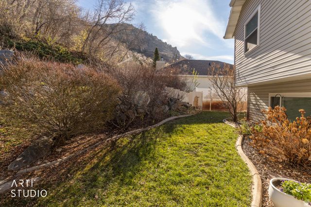 2522 N 1600 E, North Ogden, UT 84414
