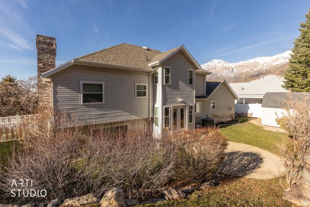 2522 N 1600 E, North Ogden, UT 84414