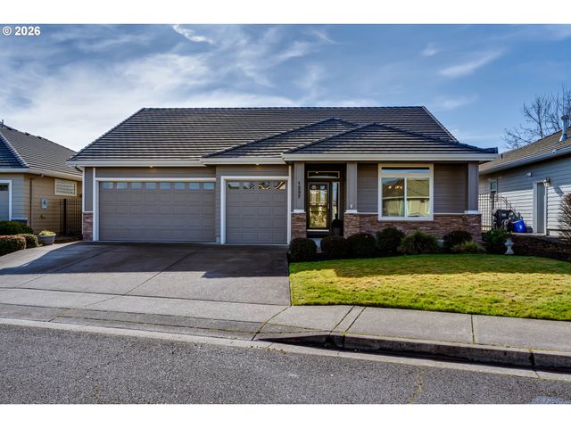 1237 SPYGLASS Ct, Creswell, OR 97426