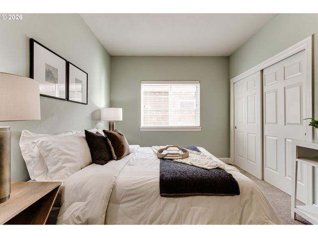 1237 SPYGLASS Ct, Creswell, OR 97426