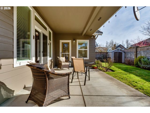 1237 SPYGLASS Ct, Creswell, OR 97426