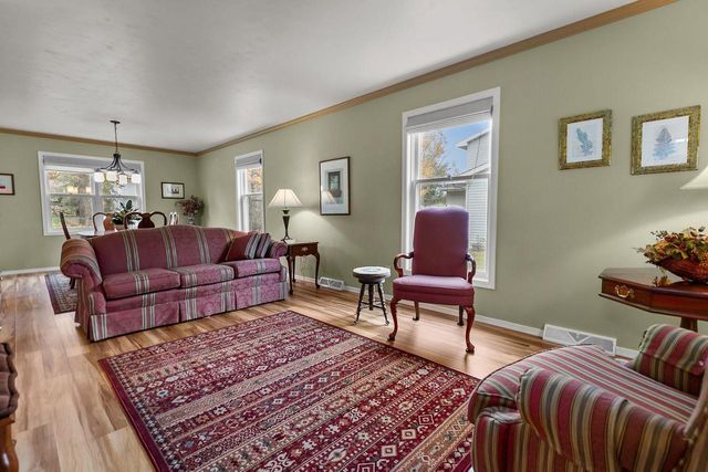 2768 INDEPENDENCE DRIVE, Green Bay, WI 54304