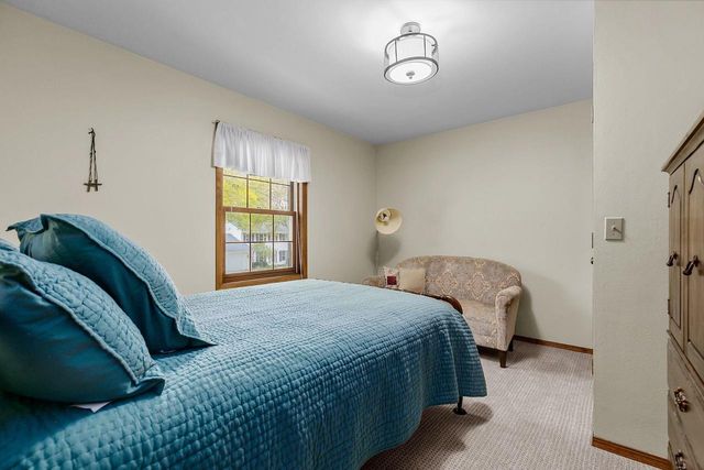 2768 INDEPENDENCE DRIVE, Green Bay, WI 54304