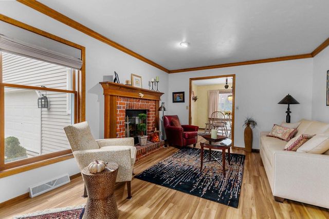 2768 INDEPENDENCE DRIVE, Green Bay, WI 54304