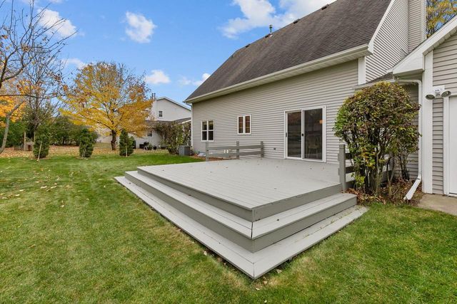 2768 INDEPENDENCE DRIVE, Green Bay, WI 54304