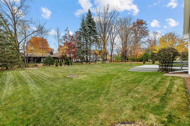 2768 INDEPENDENCE DRIVE, Green Bay, WI 54304