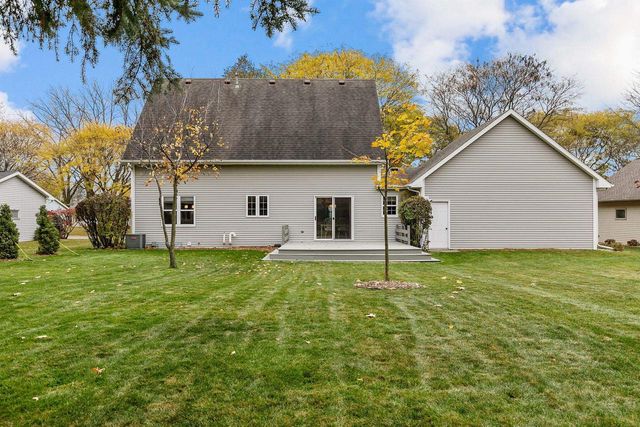 2768 INDEPENDENCE DRIVE, Green Bay, WI 54304