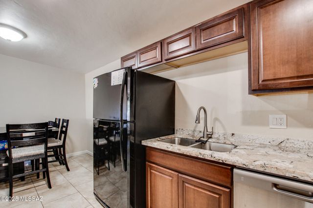 3644 E Helena Stravenue, Tucson, AZ 85706