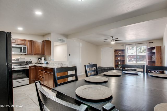 3644 E Helena Stravenue, Tucson, AZ 85706