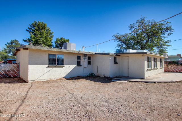 3644 E Helena Stravenue, Tucson, AZ 85706