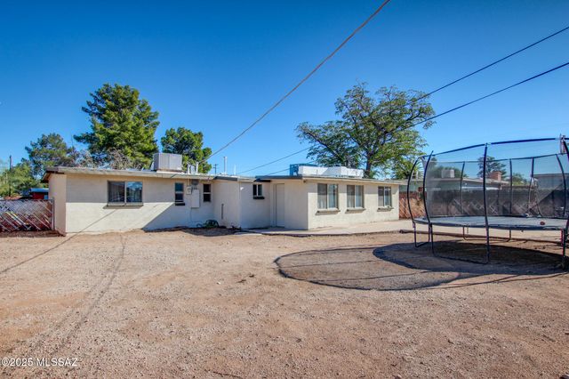 3644 E Helena Stravenue, Tucson, AZ 85706