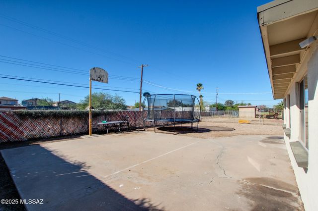 3644 E Helena Stravenue, Tucson, AZ 85706