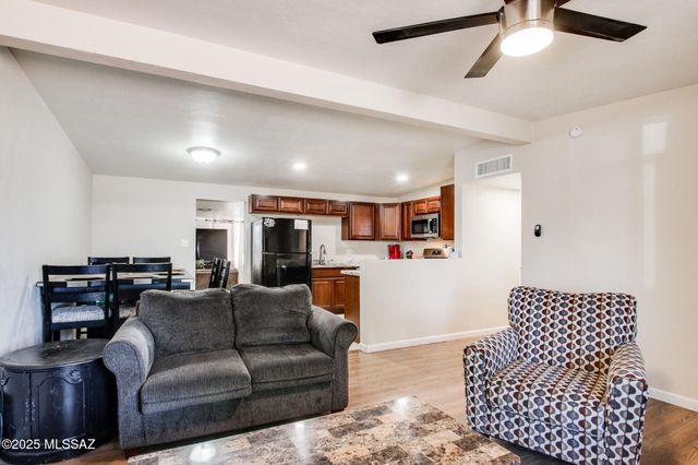 3644 E Helena Stravenue, Tucson, AZ 85706