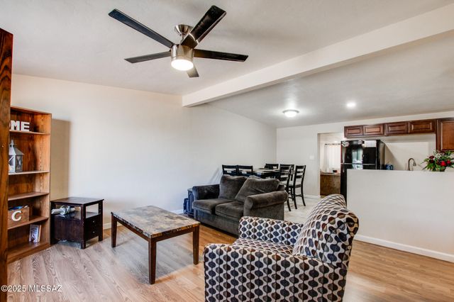 3644 E Helena Stravenue, Tucson, AZ 85706