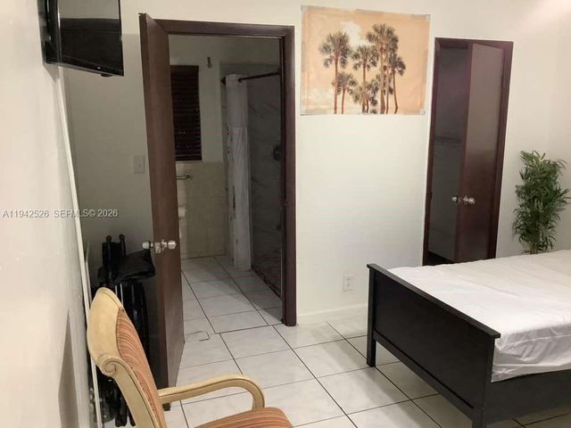 6706 Inwood, North Lauderdale, FL 33068