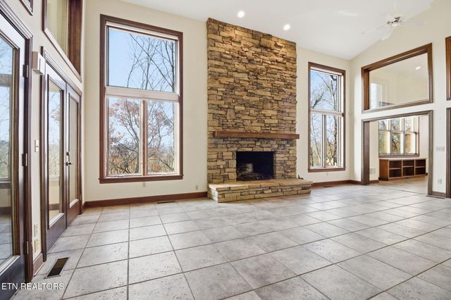 306 Teague Lane, Sevierville, TN 37862