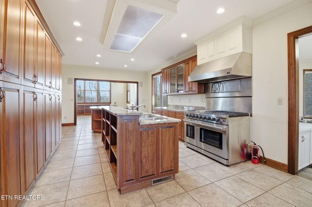 306 Teague Lane, Sevierville, TN 37862