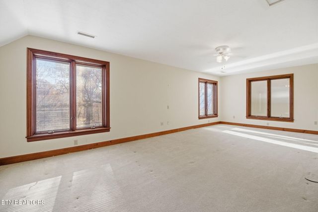 306 Teague Lane, Sevierville, TN 37862