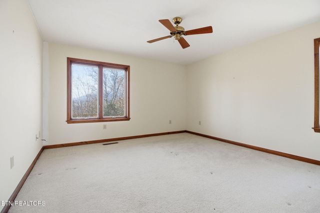 306 Teague Lane, Sevierville, TN 37862