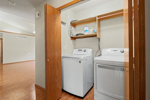 2315 N Brandon Cir, Wichita, KS 67226