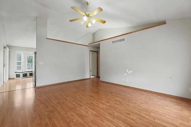 2315 N Brandon Cir, Wichita, KS 67226