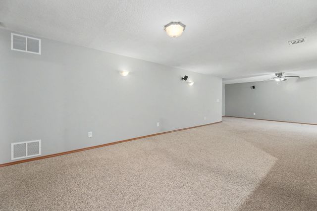 2315 N Brandon Cir, Wichita, KS 67226