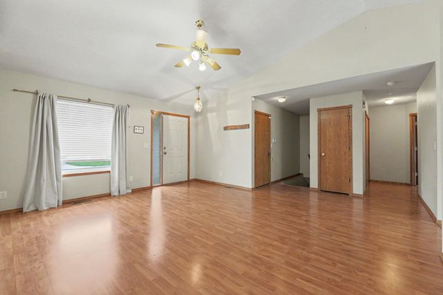 2315 N Brandon Cir, Wichita, KS 67226