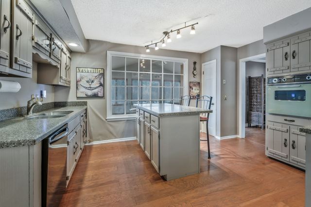 1790 Old Laguardo Rd, E, Lebanon, TN 37087