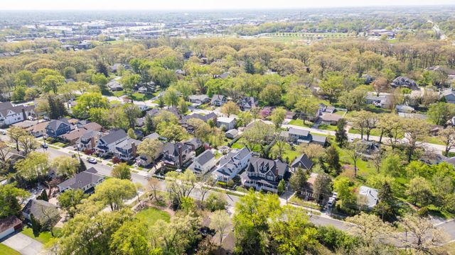 9915 W 144th Place, Orland Park, IL 60462