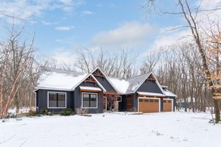 3175 Light House Way, Saugatuck, MI 49453