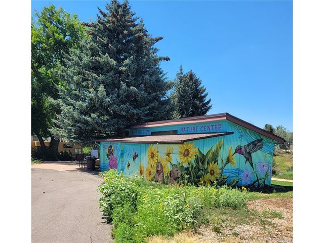 8611 W 71st Cir, Arvada, CO 80004