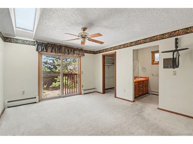 8611 W 71st Cir, Arvada, CO 80004